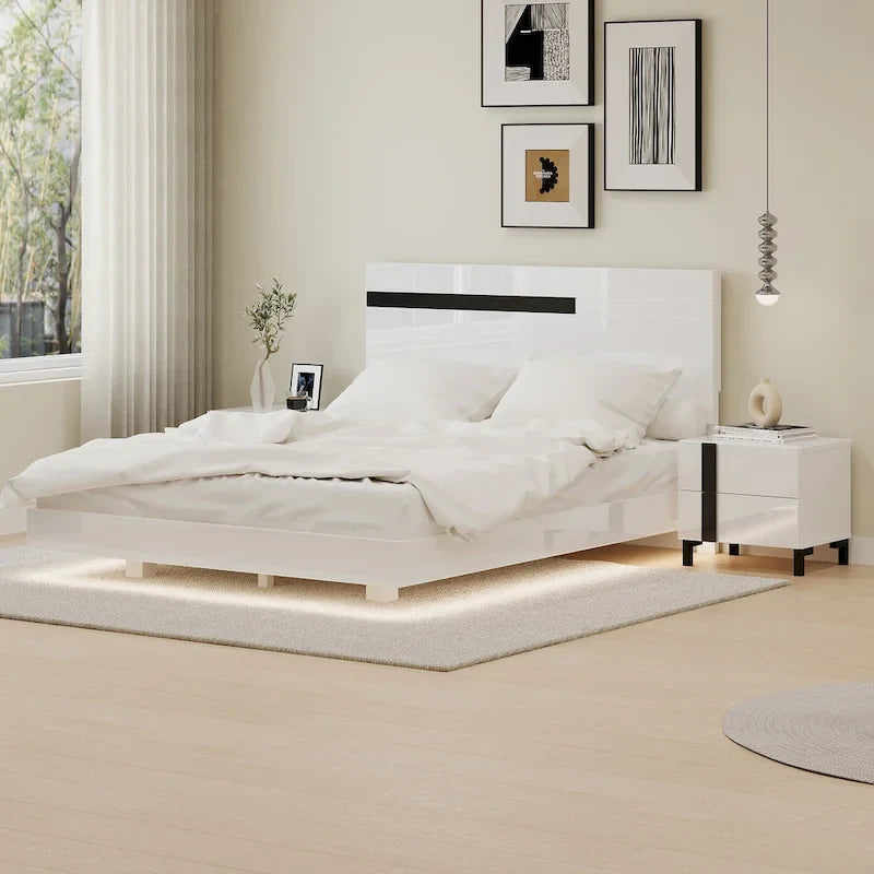 Ensemble de lit plateforme moderne Queen 3 pièces brillant, cadre éclairé, 2 tables de chevet, blanc