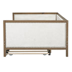 Lit de repos double en bois rembourré avec lit gigogne et décor de clous