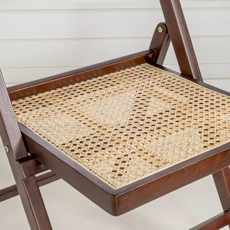 Chaises pliantes en rotin et bois rétro médiévales avec dossiers réglables (deux chaises par lot).