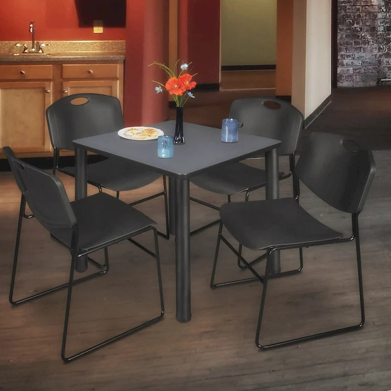 Table de pause carrée noire de 30 pouces avec 4 chaises noires Zeng